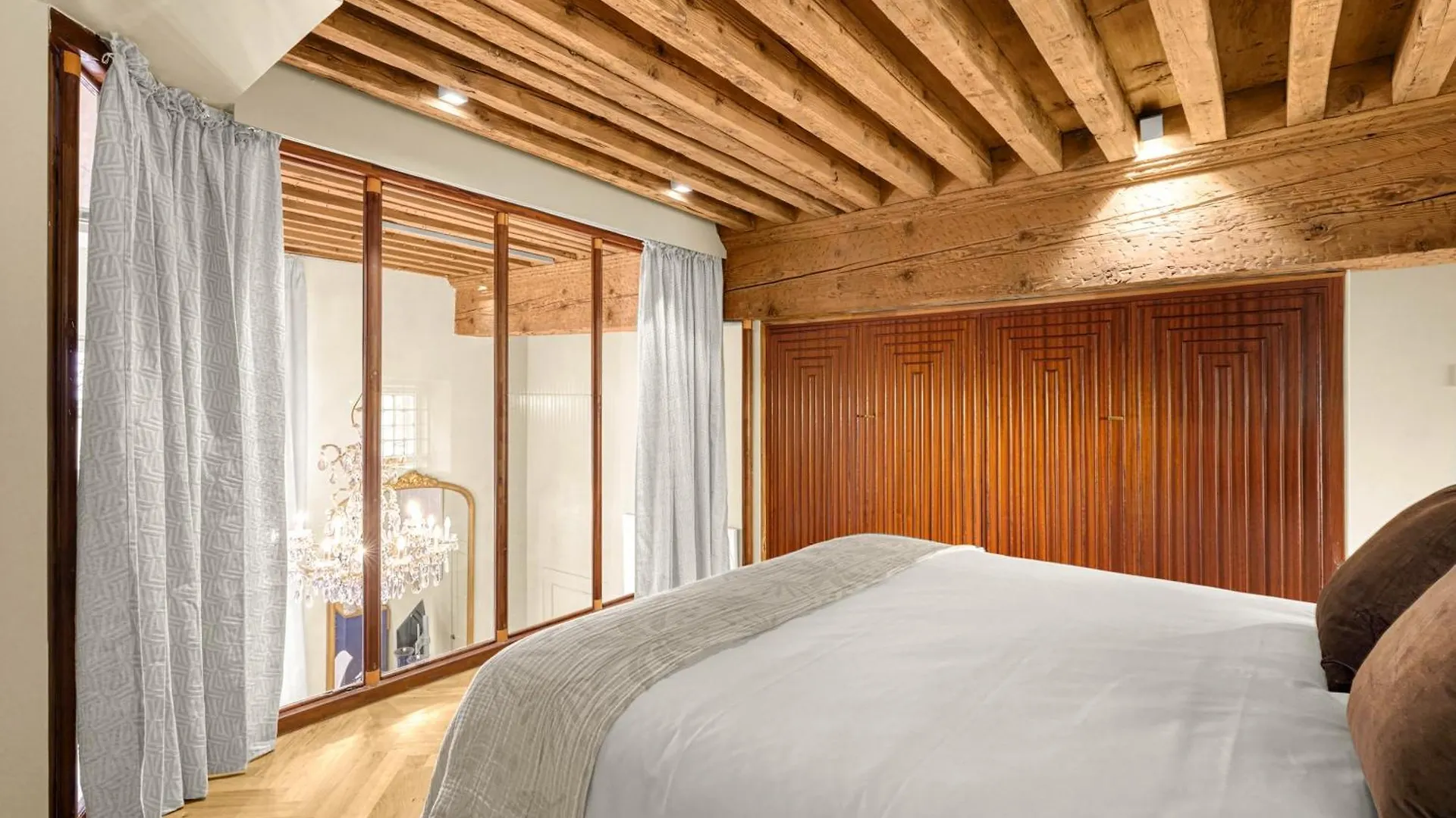 Les Relais Du Capitole - Appartements D'Hotes Toulouse Apartment