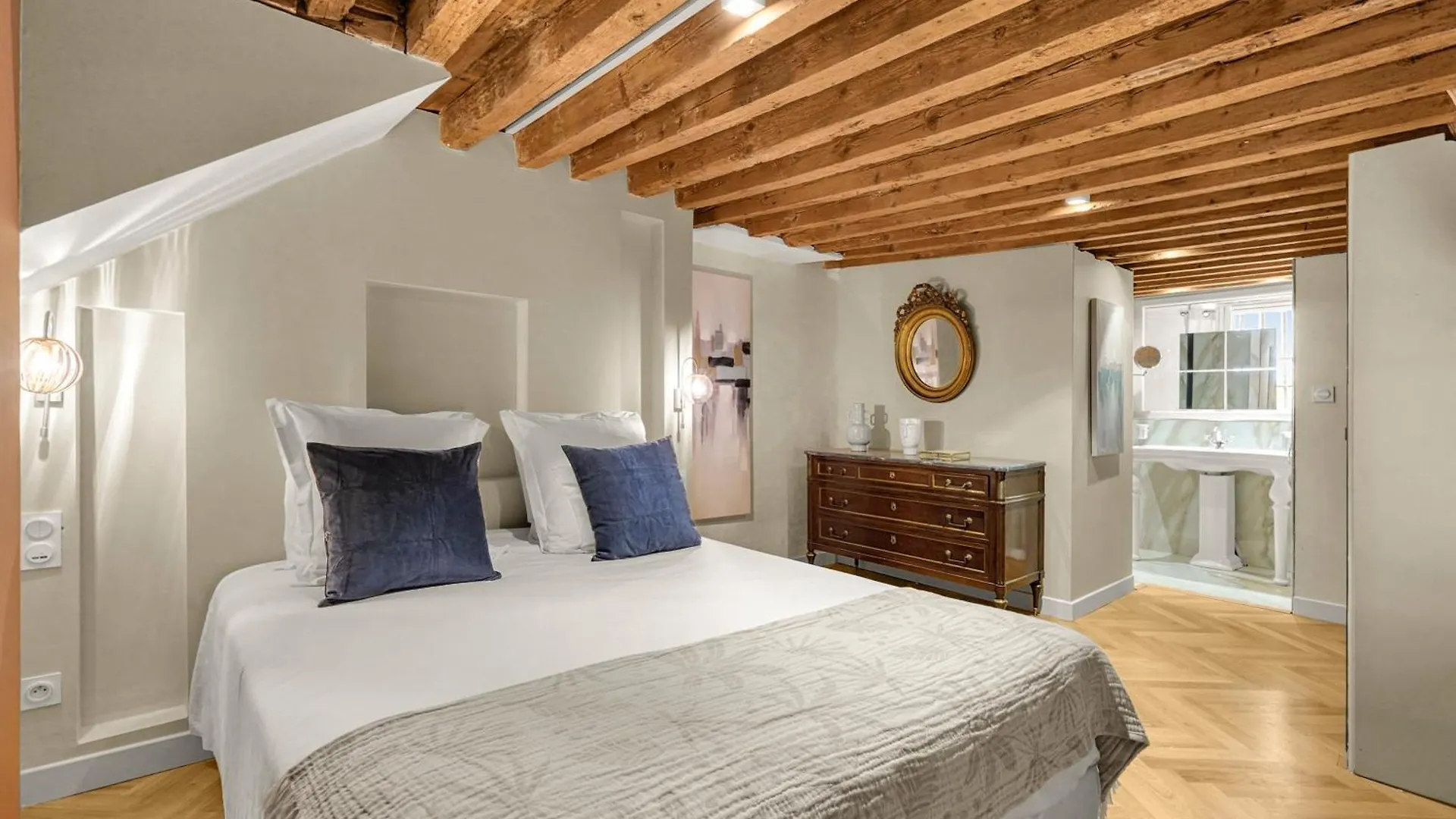 Les Relais Du Capitole - Appartements D'Hotes Toulouse France