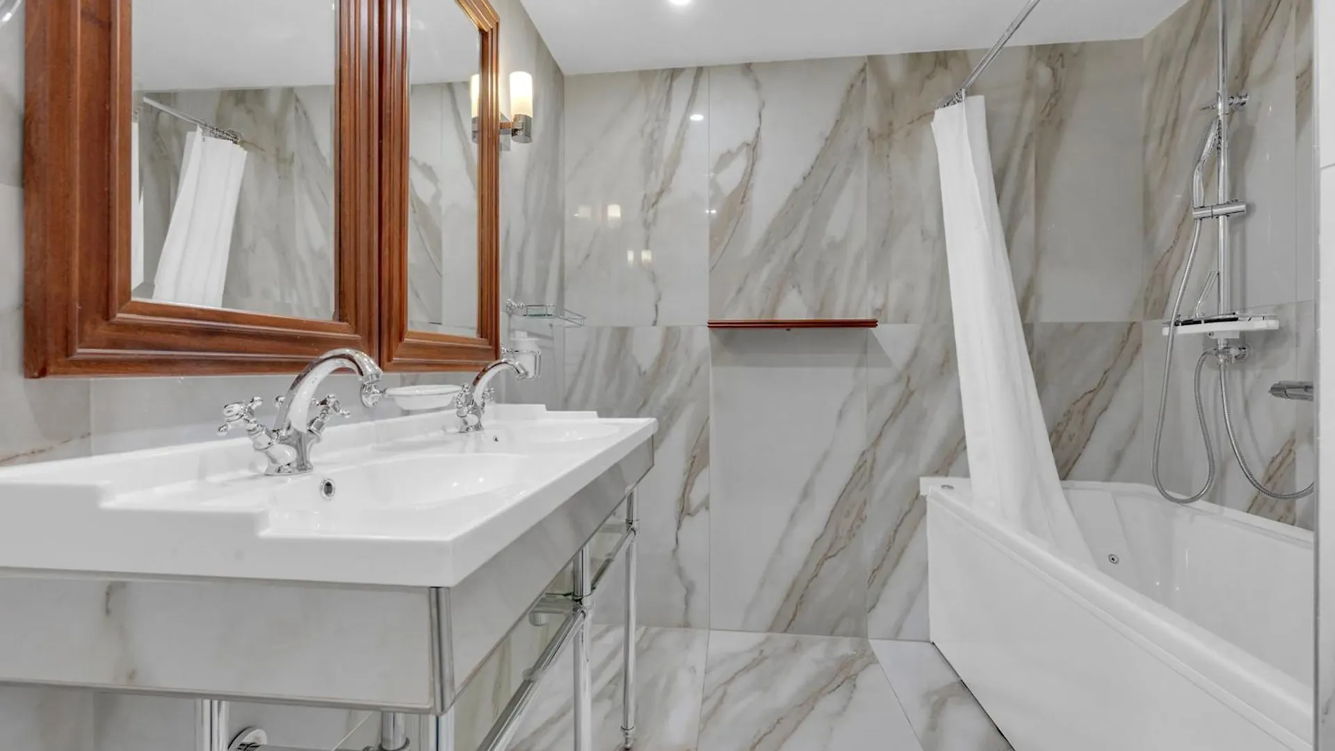 Les Relais Du Capitole - Appartements D'Hotes Toulouse